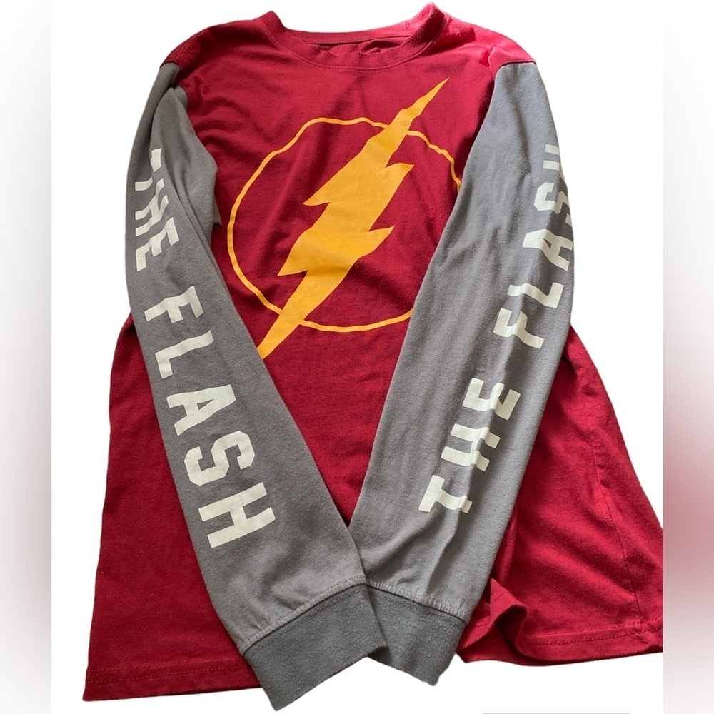 The Flash DC Comics t-shirt long sleeve medium red gold gray graphic shi…